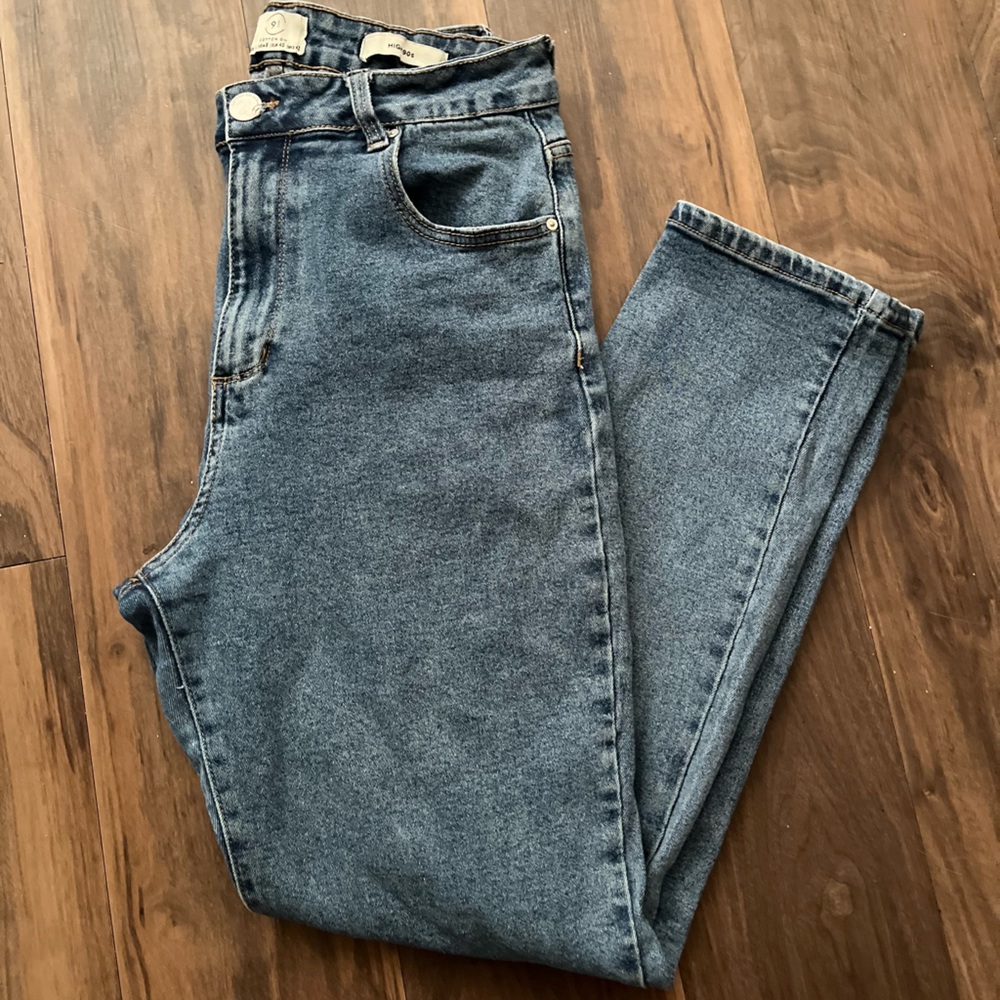 Cotton On women's Straight Blue Jeans high 90’s size 8